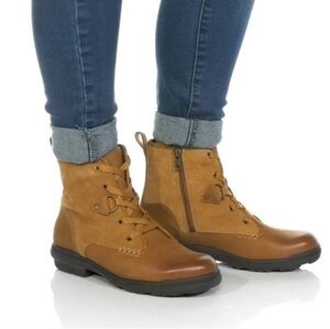 UGG HAPSBURG LACE WATERPROOF LEATHER BOOTS Chestnut Sz 8.5